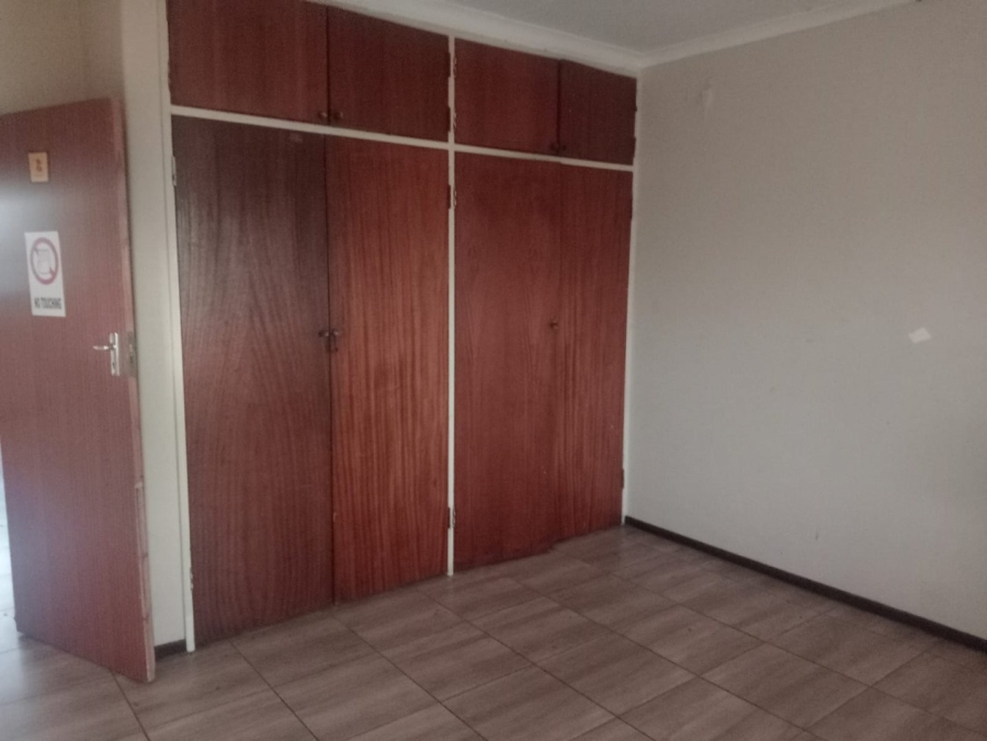 1 Bedroom Property for Sale in La Hoff North West